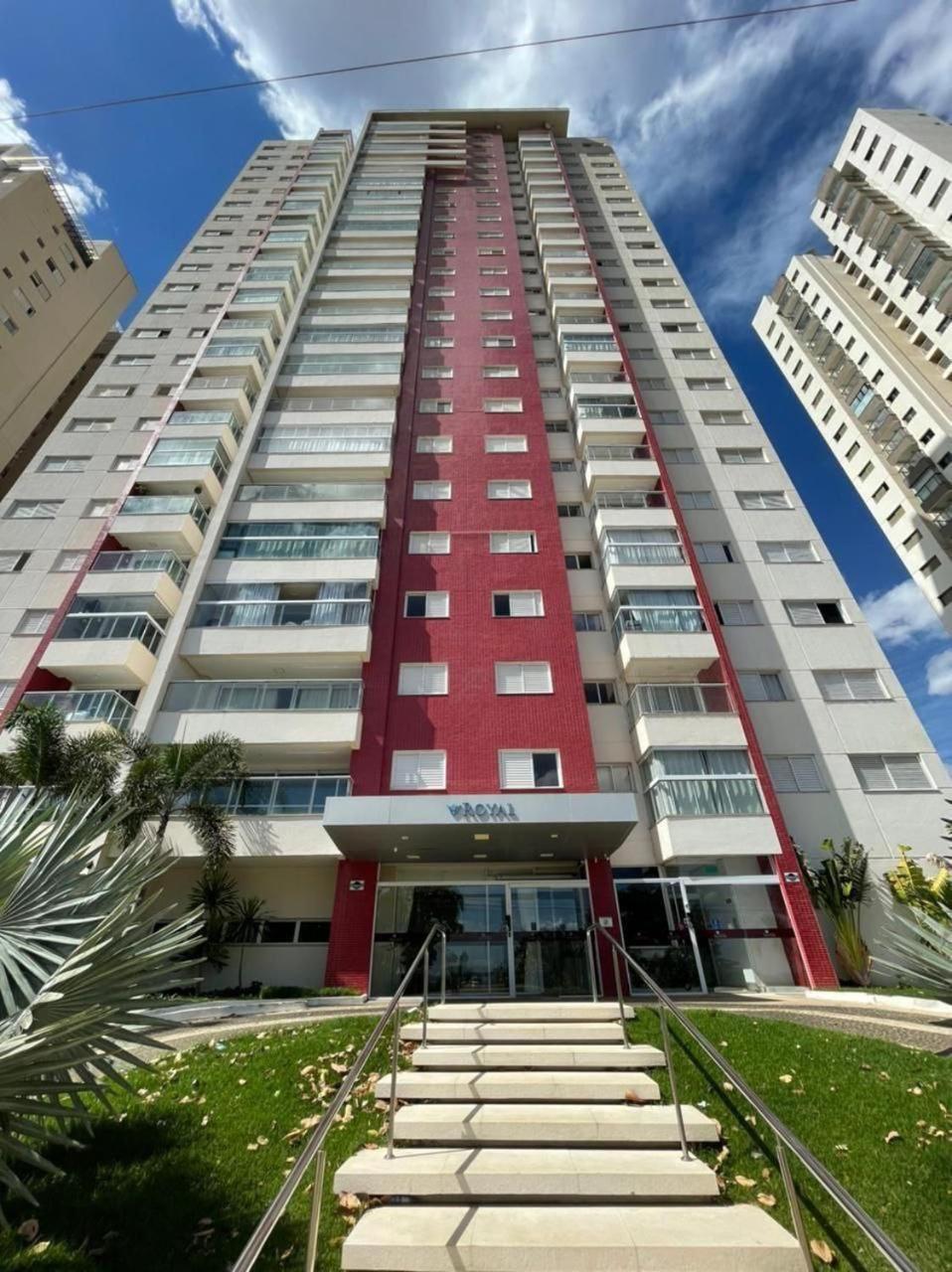 Apartamento Horizonte Azul, Vista Lago, Proximo Ao Shopping Палмас Екстериор снимка