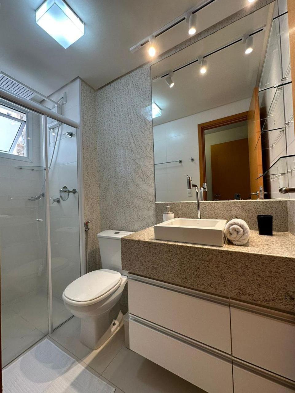 Apartamento Horizonte Azul, Vista Lago, Proximo Ao Shopping Палмас Екстериор снимка